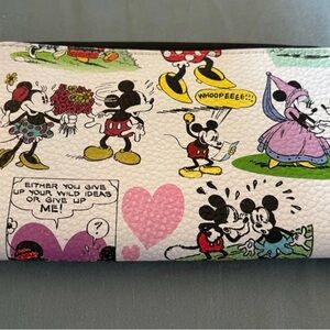 Disney World Parks Mickey and Minnie Mouse Cartoon Wallet